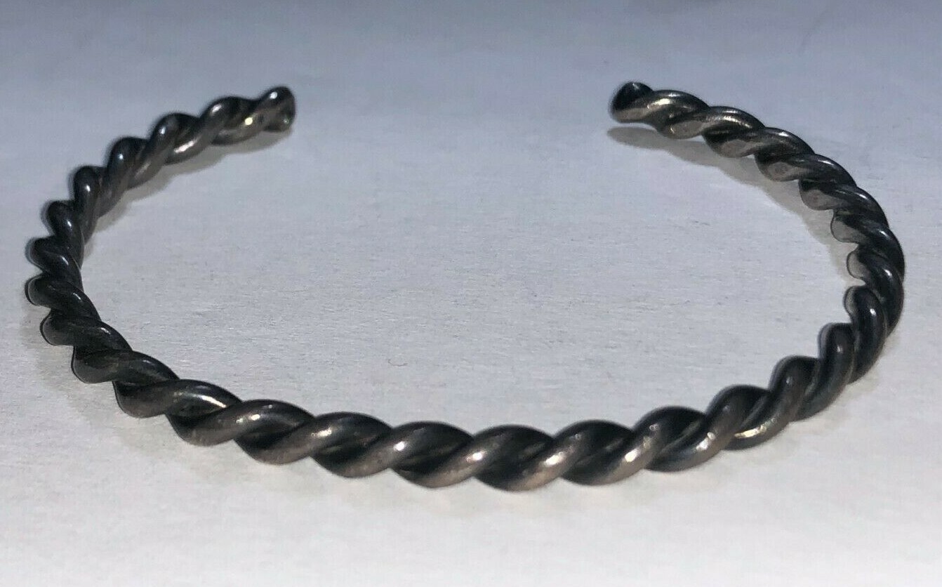 Simple Twisted Rope Design Adjustable Cuff Bracel… - image 2