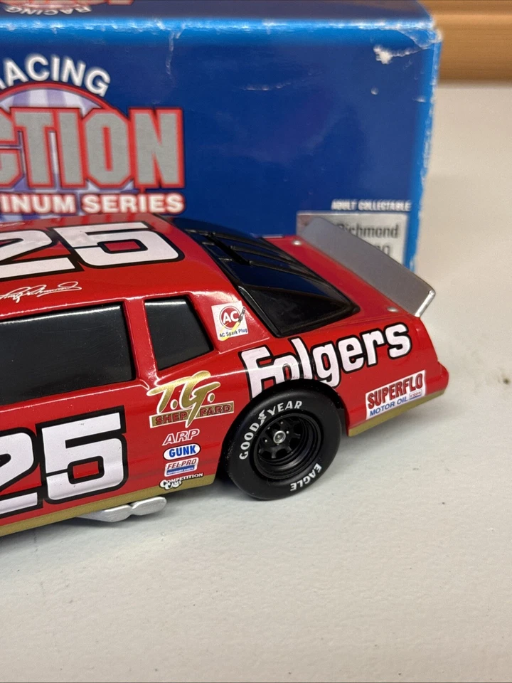 1:24 Scale Tim Richmond Diecasted Bank Limited Edition 1 Of 7,500 From 1996 - Image 4 of 4