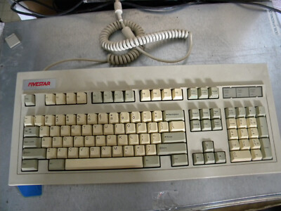 Key Tronic Fivestar 101 Keyboard 5 pin din male connection P/N 31984 E03417201