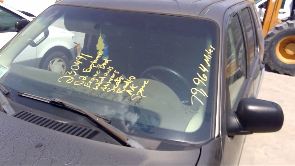 Used Hood fits: 2002 Ford Explorer 4 Dr exc. Sport Trac Grade A - Image 2 of 4