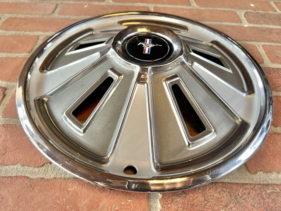 Ford Mustang 1964 1965 1966 14in Hubcap Wheels Covers Original OEM Cleaned - Image 2 of 4
