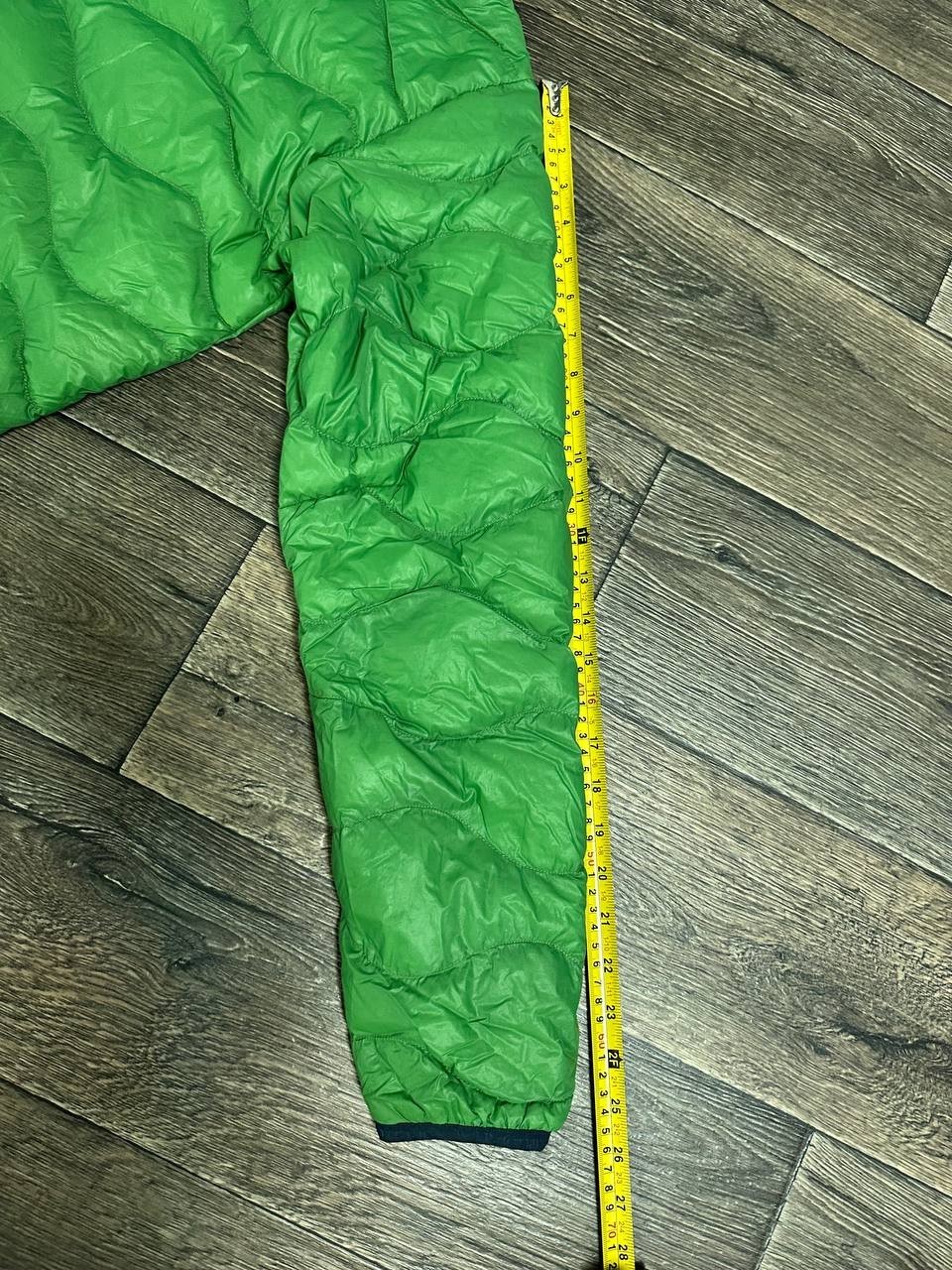 peak performance helium down jacket green men lar… - image 10