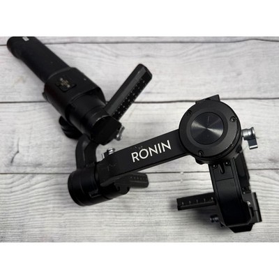 DJI Ronin-S Handheld 3-Axis Gimbal Stabilizer for DSLR Mirrorless