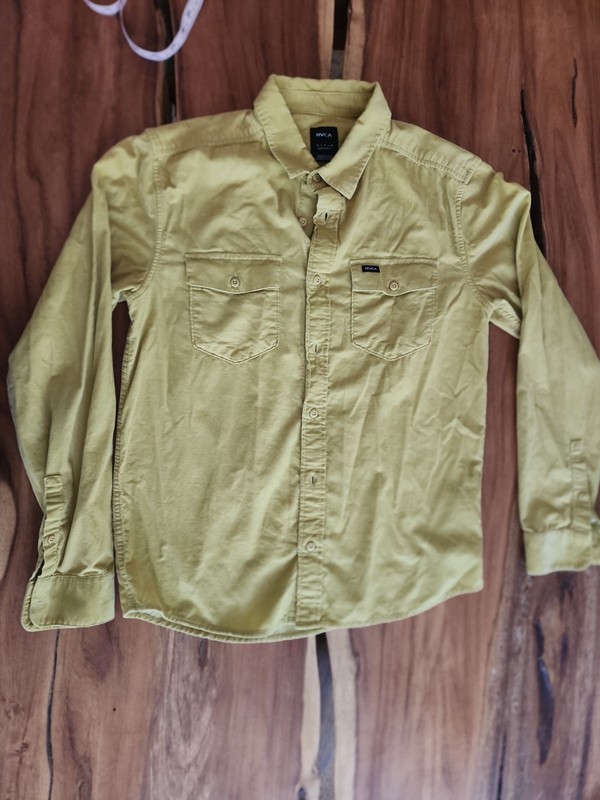RVCA corduroy Long Sleeve Shirt Size Small Mustard Color