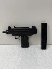 Vintage Larami Childrens TOY Pretend Motorized UZI Water Squirt Gun