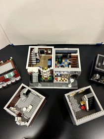 LEGO Creator Expert Pet Shop #10218 100% COMPLETE W/ All Figs (no box)