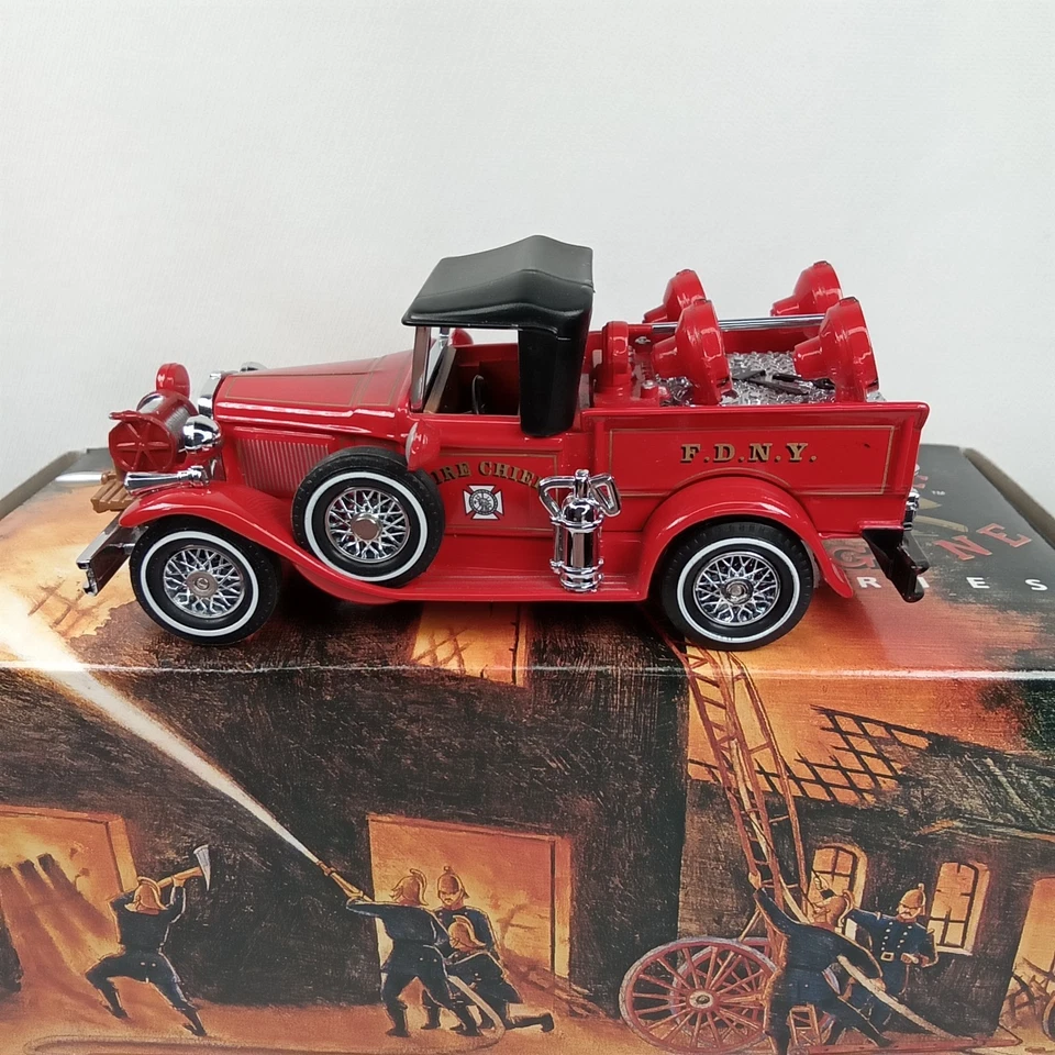 Vintage Fire Vehicle & Box Models Of Yesteryear 1930 Ford Model A Matchbox 1997 - Image 3 of 4