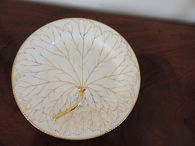 Antique Porcelain Plate Wedgwood Pearl Pearlware 19th century Gilt Leaf Relief