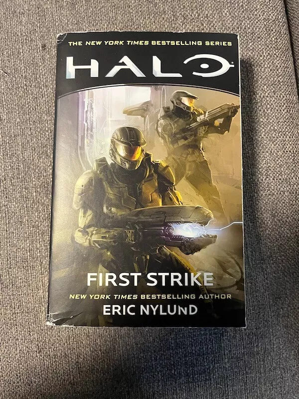 Halo: First Strike (Halo Series, 3) by Nylund, Eric