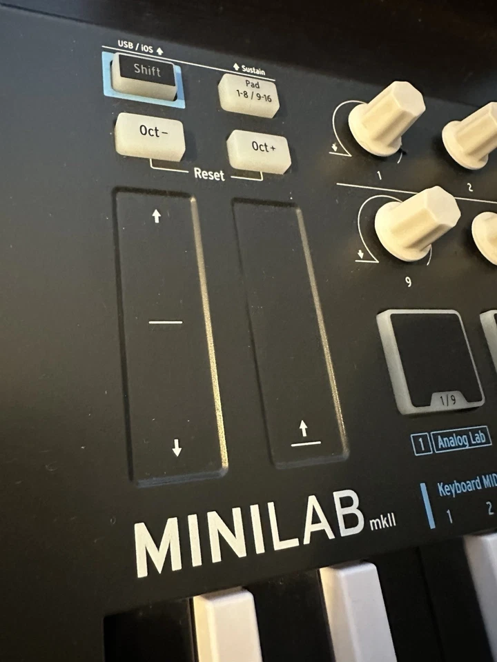 Arturia MiniLab mkII Universal Midi Controller - Black/Wood Side Panels - Sturdy - Image 2 of 4