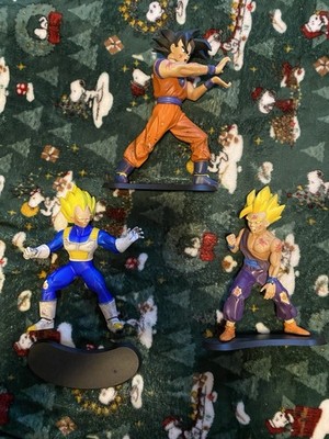 2001 Irwin Dragon Ball Z Figure Lot