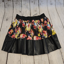 Girl's Kidpik Skirt NWT size S