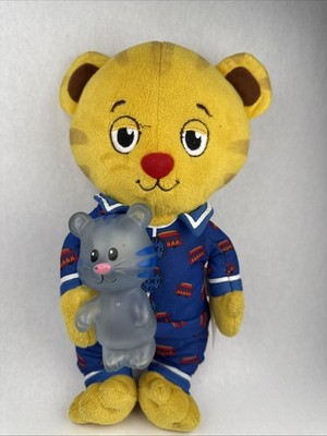 Daniel Tiger's Neighborhood Snuggle & Glow Light Up Bedtime Plush Doll Works