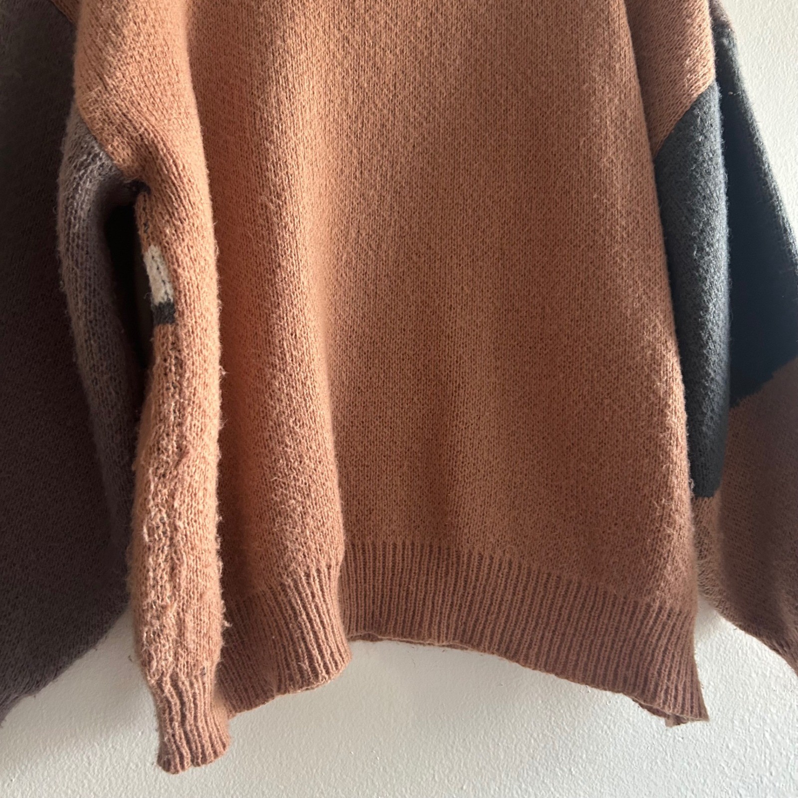 Universal Thread Goods Co Geometric Colorblock Kn… - image 5