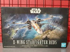 STARWARS Modelo Número 1 72 X Ala Starfighter RED5 BANDAI