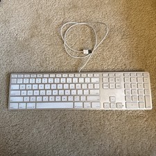 Apple A1243 USB Wired Standard Keypad - White