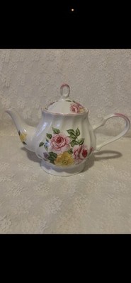 Delton Yellow and Pink Floral Teapot In Perfect Condition 