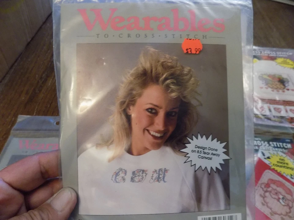 Lote De Colección Osos Iniciales Usables Punto de Cruz Innumerables Papá Noel Floral Vogart Artesanía Foto 3 de 4