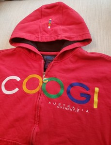 red logo moletom com capuz