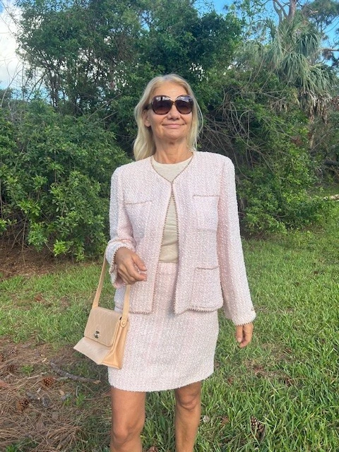 Traje Falda CHANEL Rosa Tweed 2 Piezas Con Perlas Talla 40 Mujer Foto 2 de 4