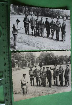 zwei-tolle-alte-fotos-soldaten-ausbildung-signalgeber-mit-kelle