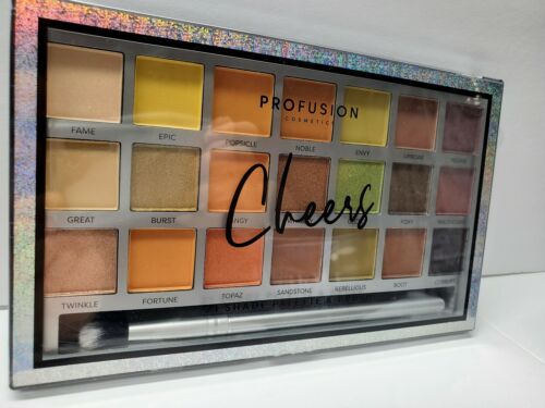 New Profusion Cosmetics Eye Shadow Shade Palette & Brush - Picture 5 of 7