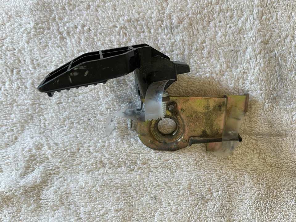 Cubierta de boquilla de cepillo frontal para aspiradora vertical Panasonic MC-V7395 solo pieza Foto 2 de 2