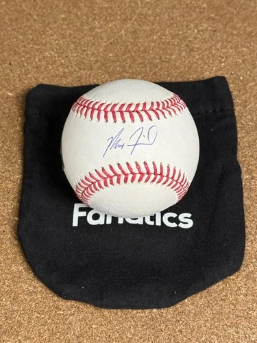 MAX FRIED SIGNED OFFICIAL MLB BASEBALL W/ FANATICS CERT AUTO YANKEES
