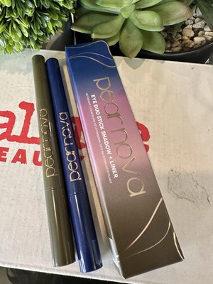 Pear Nova Eye Duo Stick Shadow + Liner - Azurite and Unakite - 0.5g - 0.16g