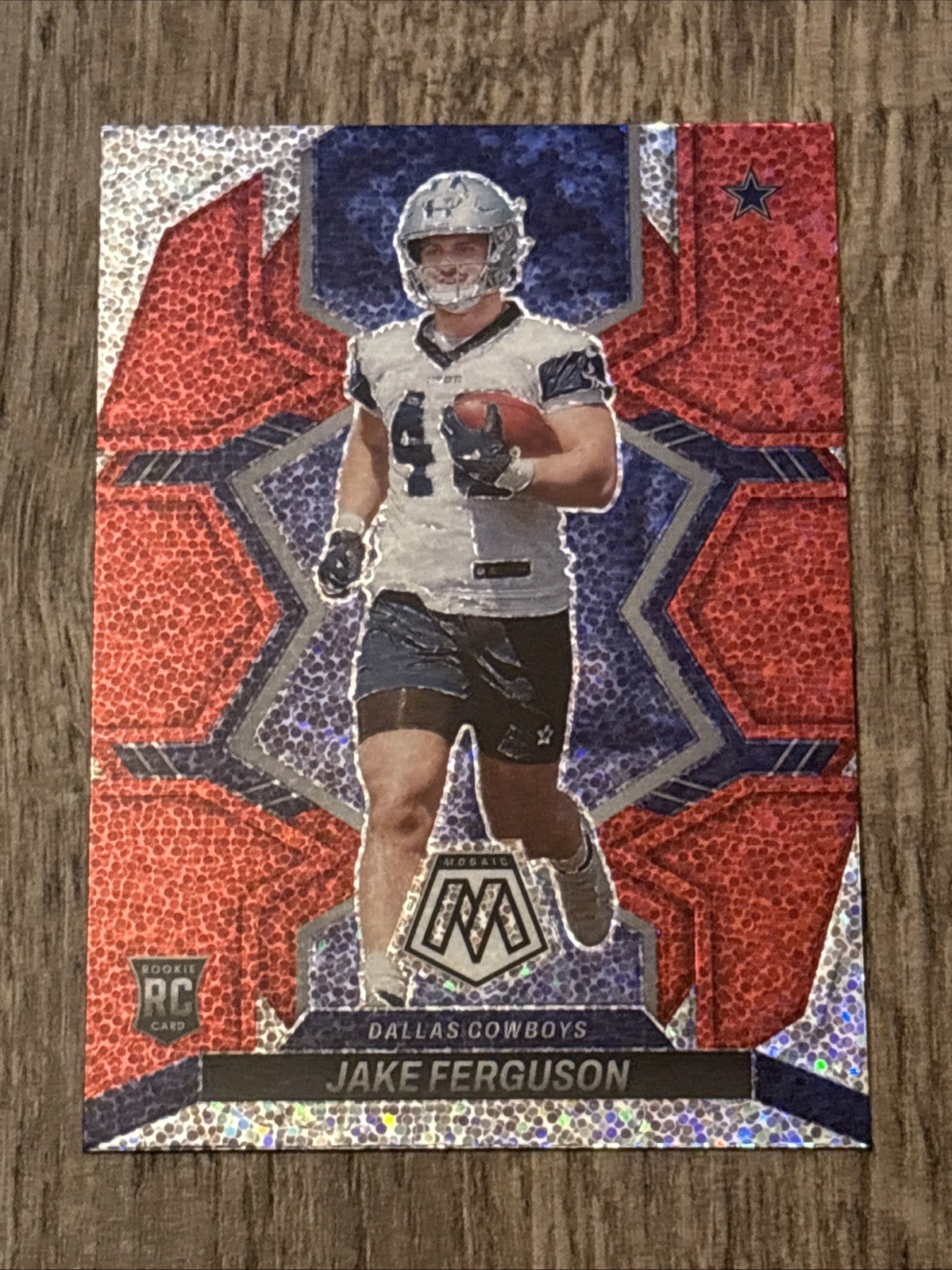 2022 Panini Mosaic JAKE FERGUSON Red Sparkle Rookie Card RC #364 DAL Cowboys SP
