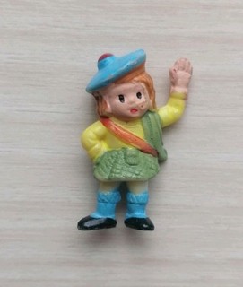 orig. Vecchia statuina D 1978 ragazzo scozzese
