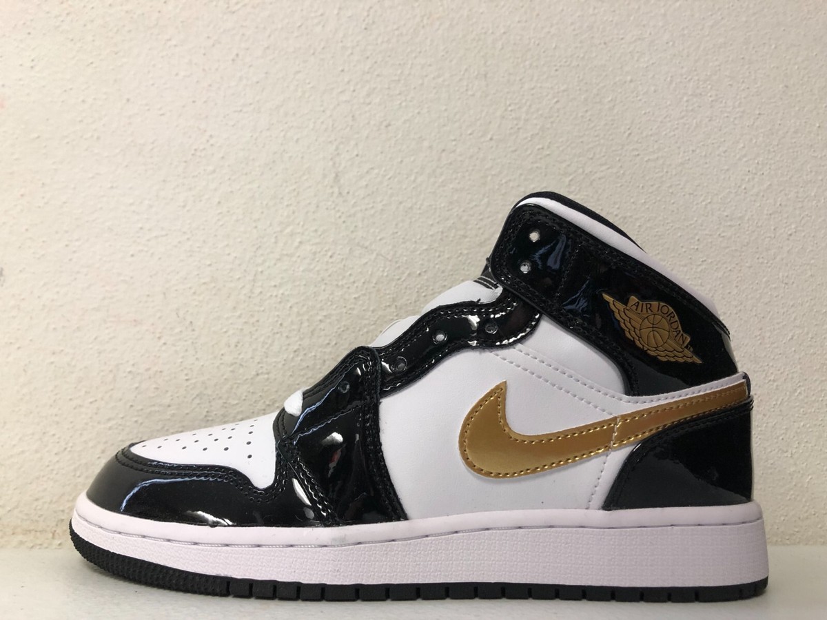 Nike Air Jordan 1 Mid GS Black Metallic Gold White BQ6931