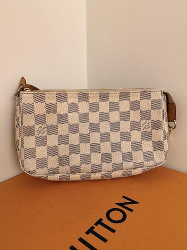 Louis Vuitton Pouchette Damier Azur Canvas
