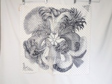 M364 HERMES Carre 90 Feathers and Feather Decorations Comes with Box Authentic