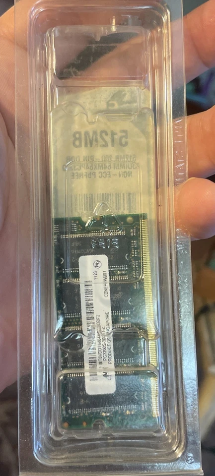 ORIGINAL!! CRUCIAL 512MB 200-PIN SODIMM MEMORY RAM CT6464X40B - Image 2 of 2