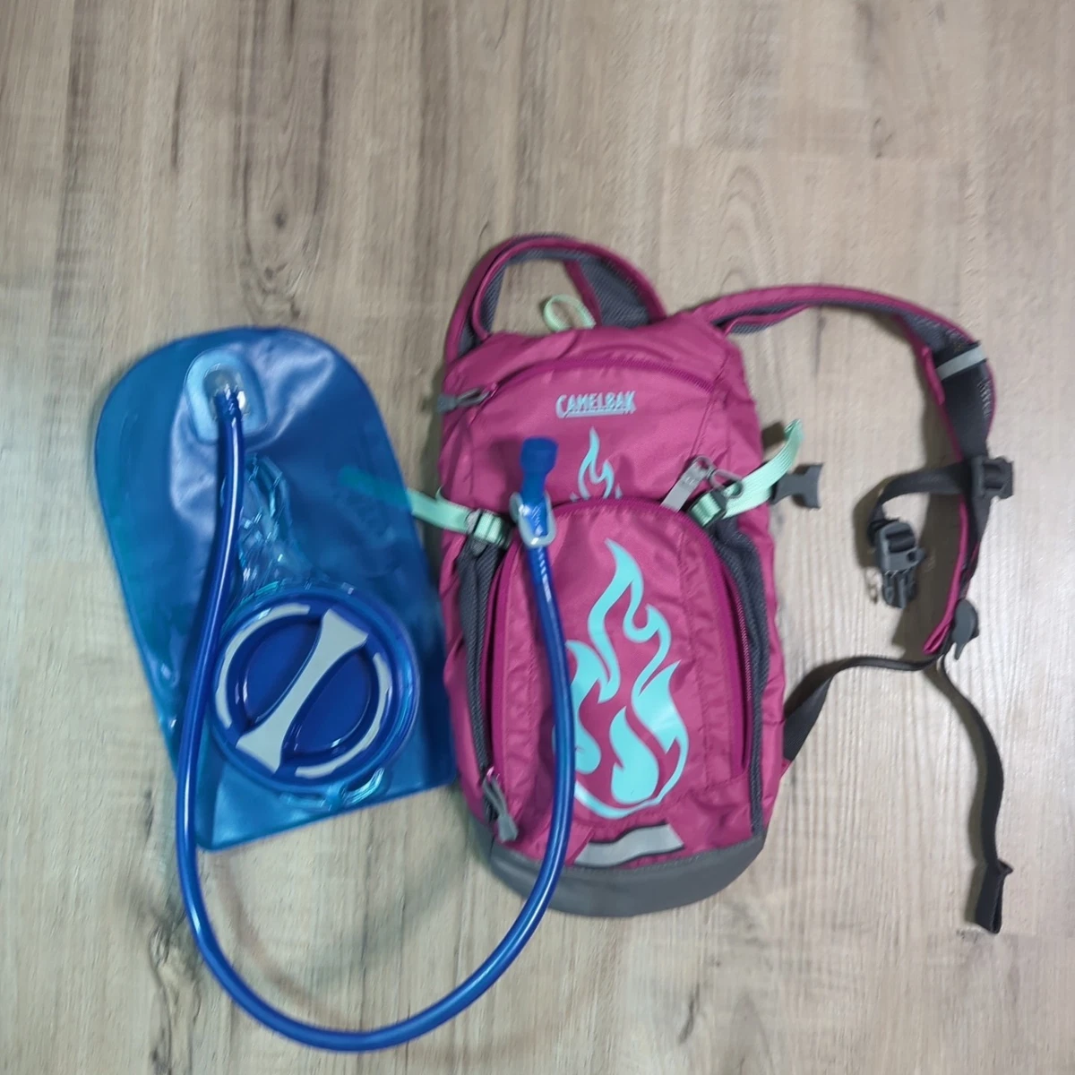 Camelbak Aurora Hydropack Hydration Backpack Purple/burgundy W/ New Bladder D-3 CamelBak Aurora - Women main image 3