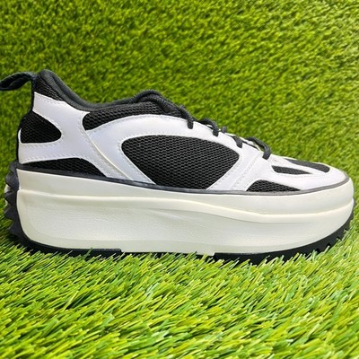 Converse Run Star Veloz Low Womens Size 7 White Black Athletic Shoes Sneakers