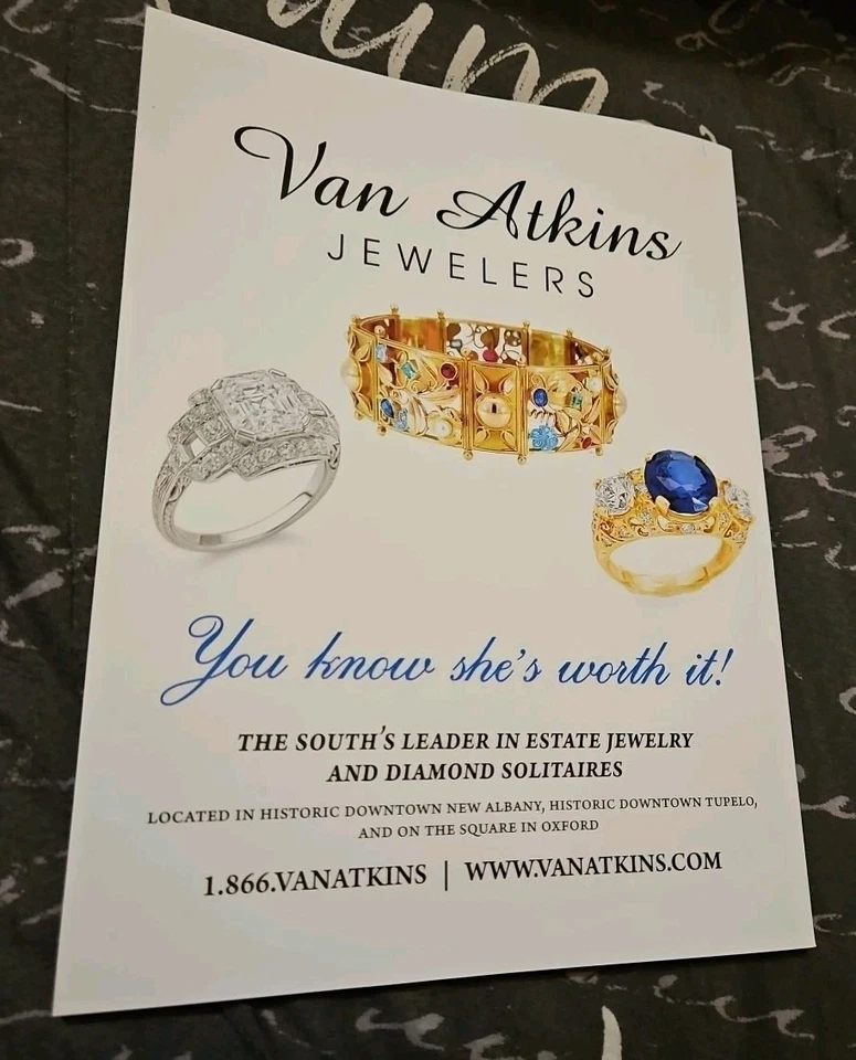 Victoria Magazine Christmas Issue - NOVEMBER 2025 - DECEMBER 2025 - NEW - Image 2 of 2