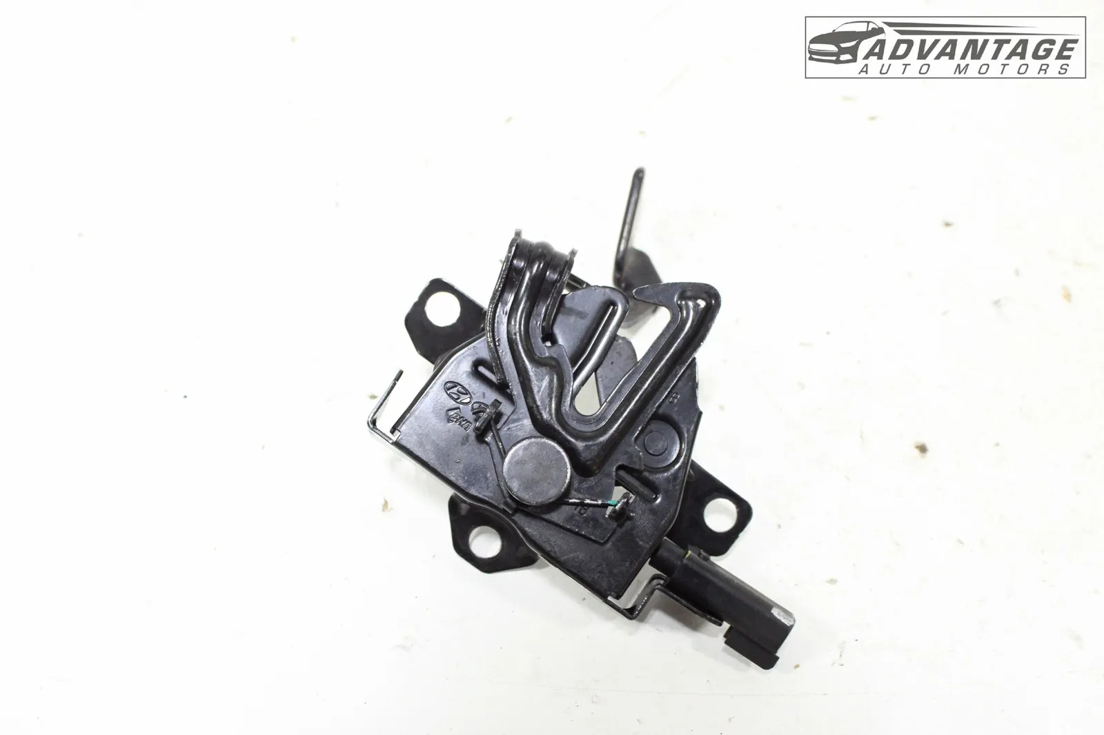 2018-2023 KIA RIO 1.6L L4 FRONT HOOD BONNET LOCK LATCH CATCH BRACKET OEM