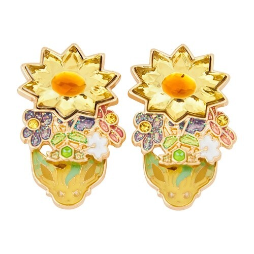 Pokemon Center Pokemon accessory Pierced Earrings Grass Terastal Leafeon 2 pcs
