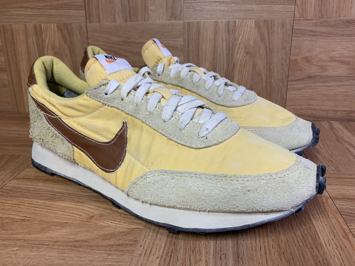 Vintage🔥 Nike Daybreak VNTG Yellow Ochre Cognac Men's Shoes Sz