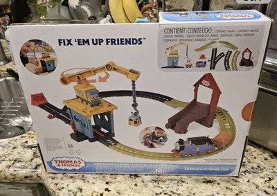New Fisher-Price Thomas Friends Fix 'em Up Friends Train & Track Set Motorized 