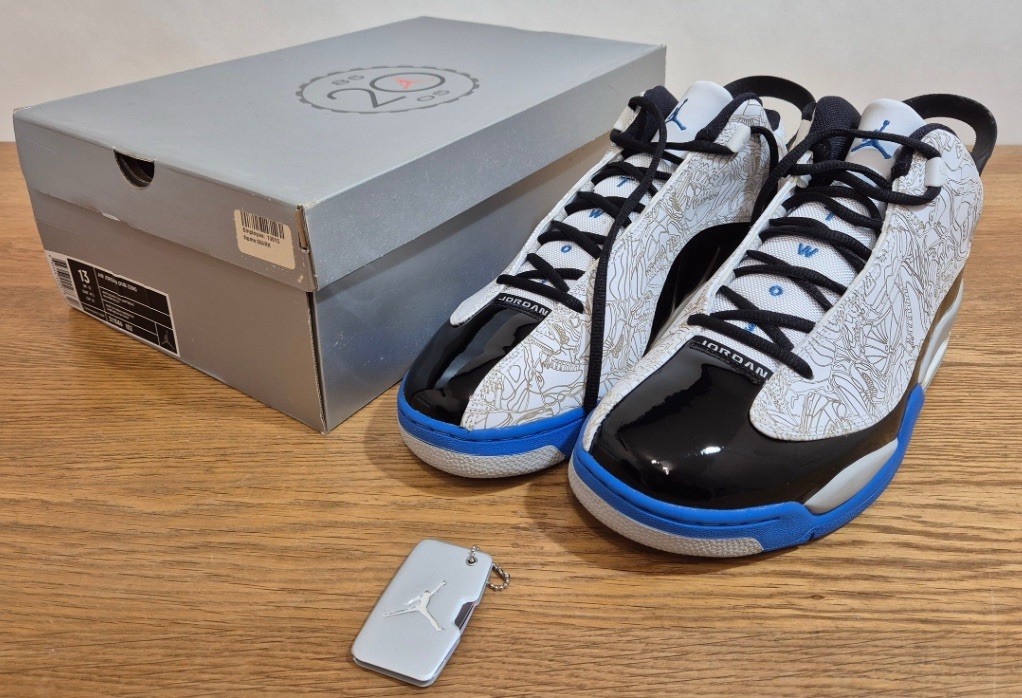 ZAPATILLAS NIKE VINTAGE AIR JORDAN DUB ZERO UK 12 US 13 BLANCO/NEGRO AZUL CLARO