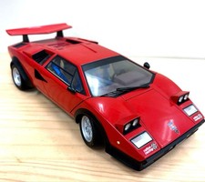 AUTOart 1/18 Lamborghini Countach Walter Wolf