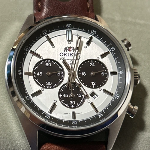 ORIENT NEO 70's SOLAR PANDA WV0041TX Solar Chronograph Watch Excellent Condition