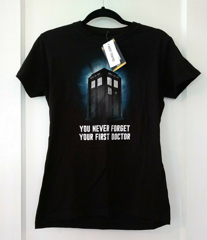 Doctor Who "You Never Forget Your First Doctor" Large Hot Topic w tags T shirt L