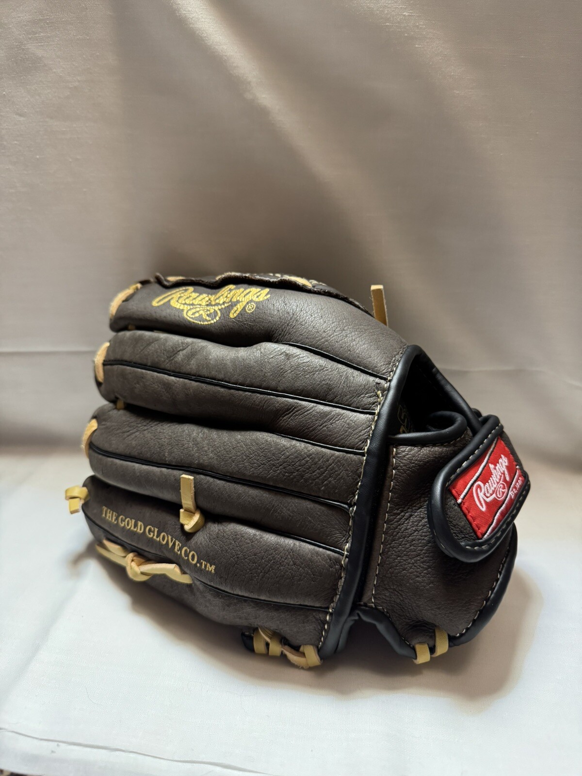 Rawlings Highlight Series 11in RHT Baseball Glove Basket-web Brown H110BRNC
