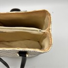 Foto 14 di 24