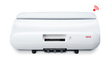 SECA 727 digital baby scale with 2 g graduation, display in kg/lbs