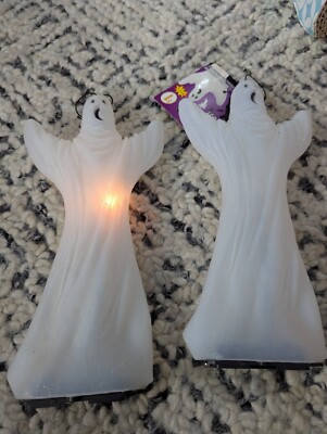 BLINKING LIGHT HALLOWEEN BLOW MOLD GHOST 9 1/2 INCHES TALL 2 Pack